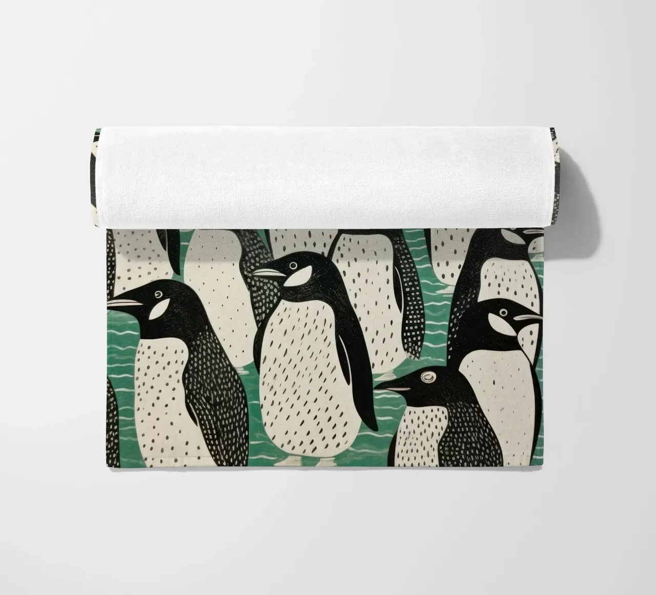 Pinguino Verde 2 telo mare da Minimal Animal Art