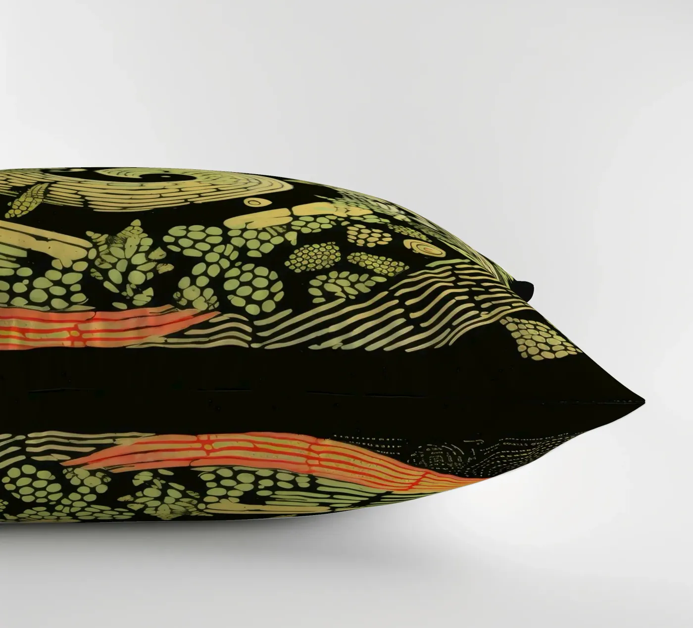 Green Python Kissen von Minimal Animal Art