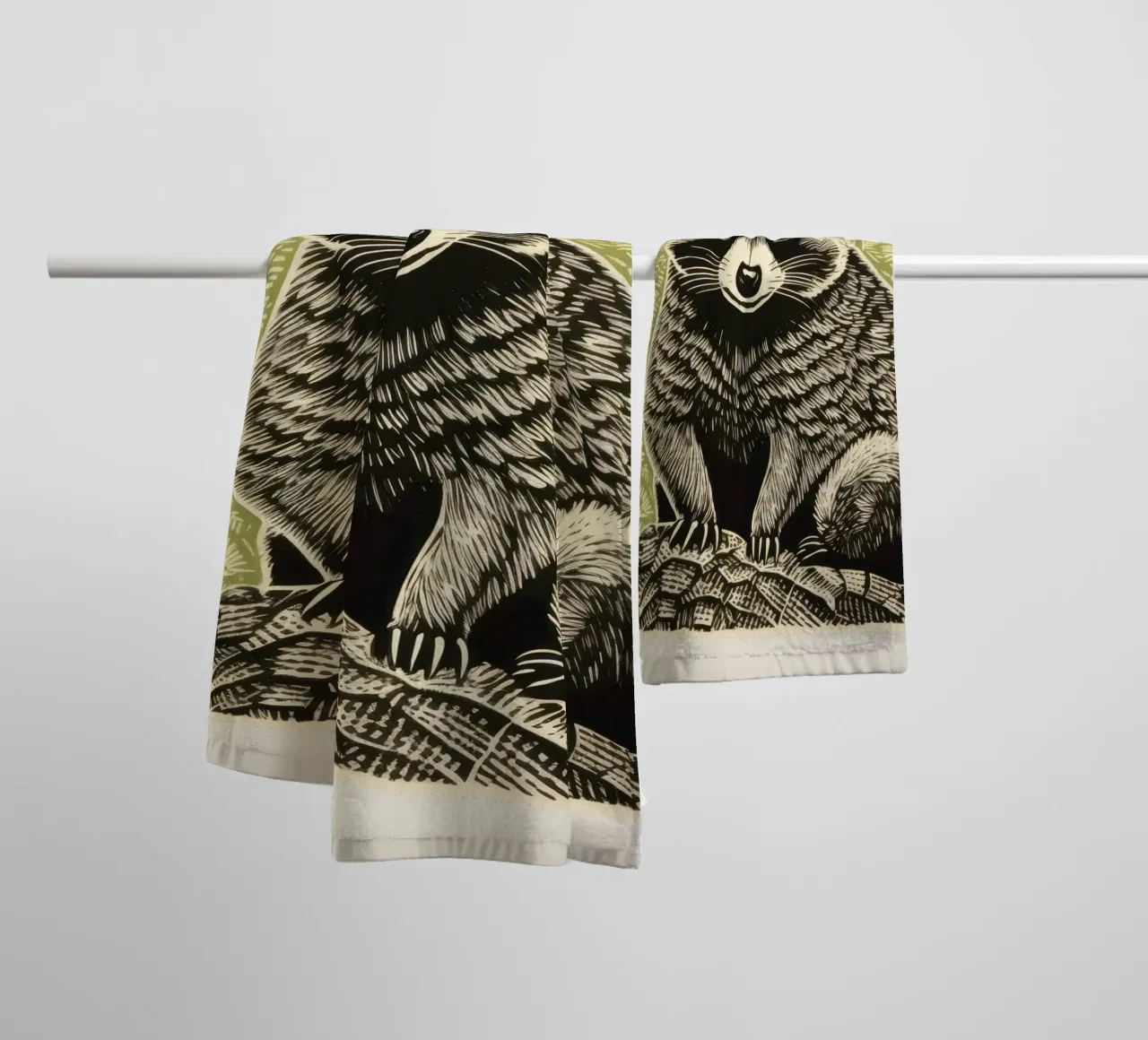 Procione Verde 3 asciugamano da bagno da Minimal Animal Art