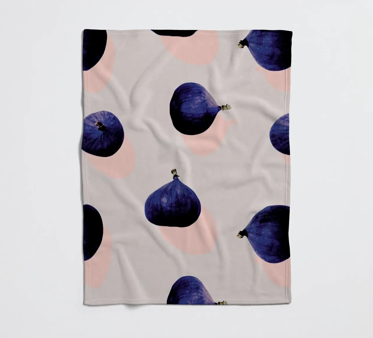 Fruit 16 fleece blanket by STUDIO LEEMO