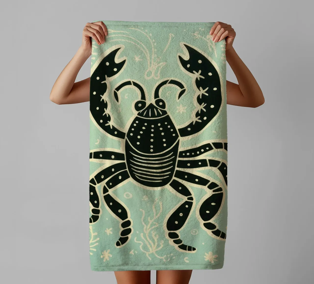 Scorpione verde 1 asciugamano da bagno da Minimal Animal Art
