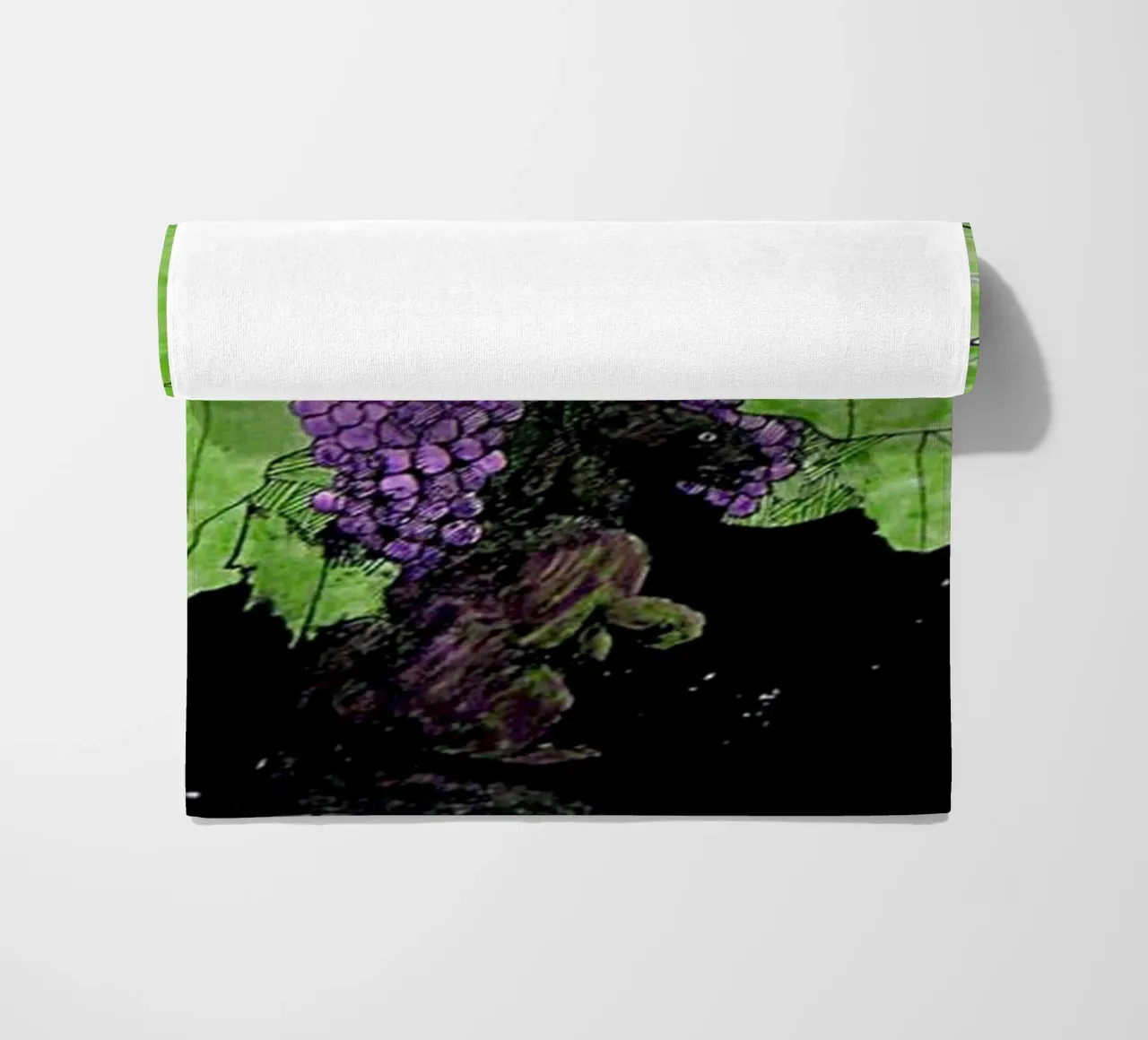 Bird perches on a branch with grapes telo mare da edsonramosart