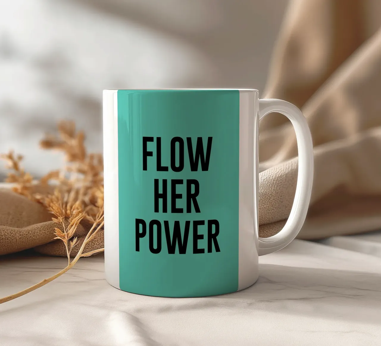 Flow Her Power tazza in ceramica da The Poster Kid