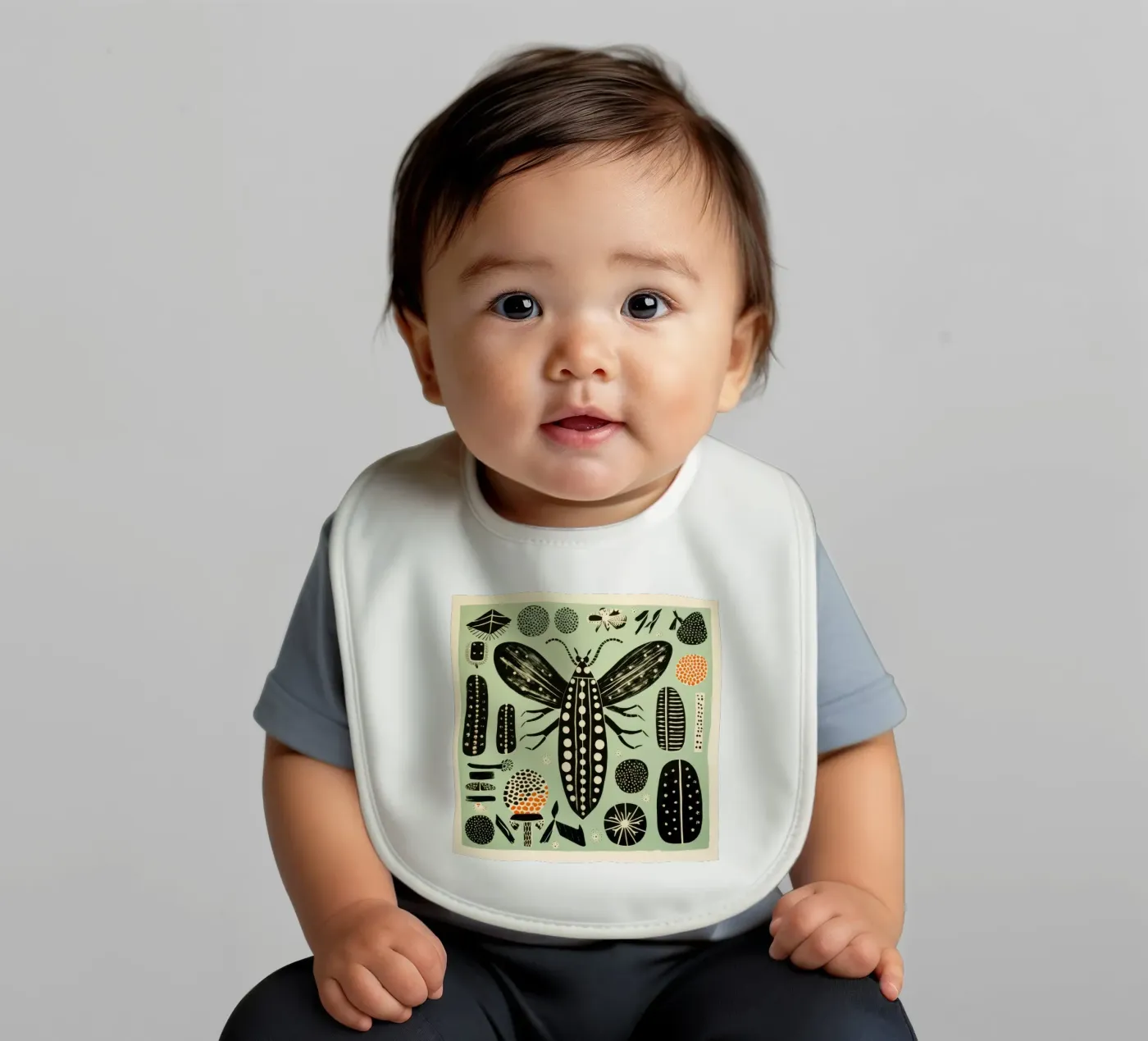 Baco da seta verde bavaglino da Minimal Animal Art