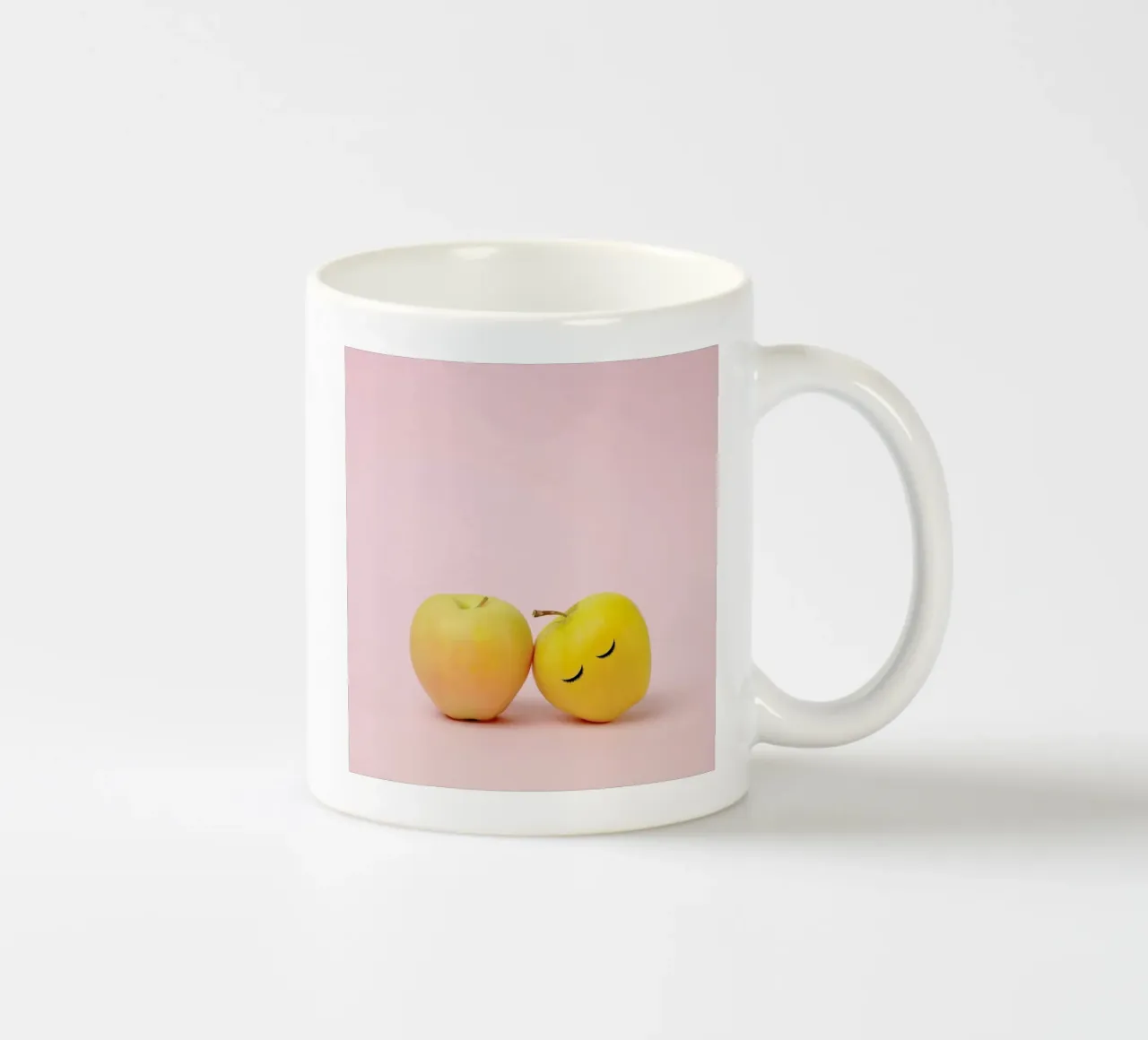 You Can Lean on Me tazza in ceramica da Juj Winn
