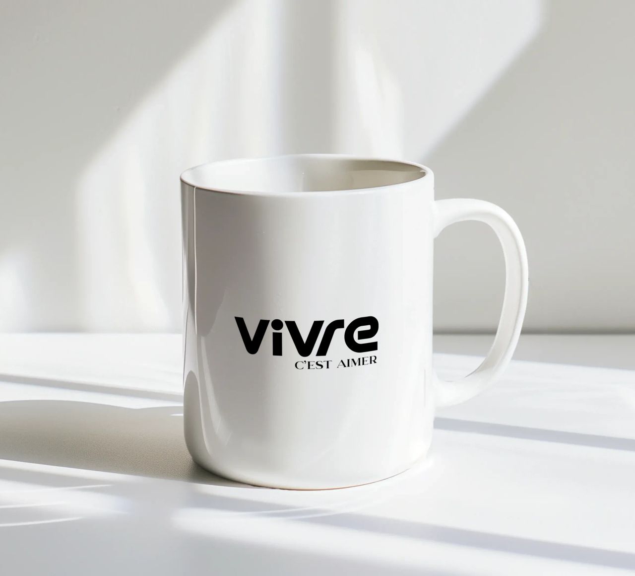Vivre C'est Aimer Tipografia moderna e minimalista tazza in ceramica da YV TYPOGRAPHY