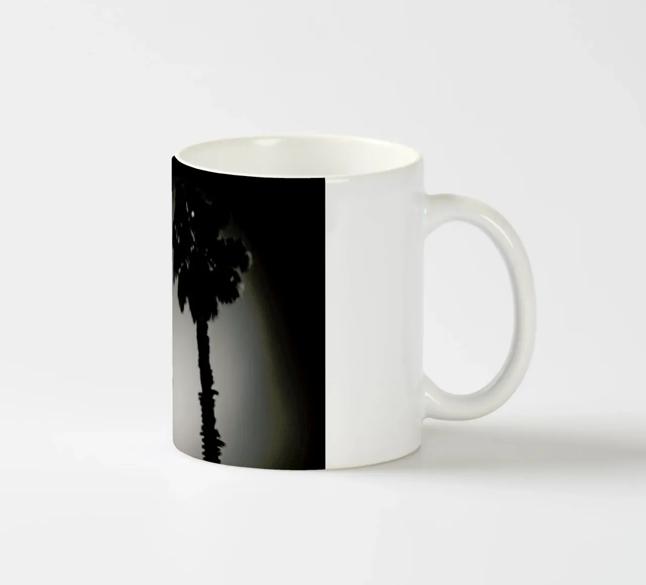 Why are palm trees so damn happy? Keramik Tasse von Tal Paz-Fridman