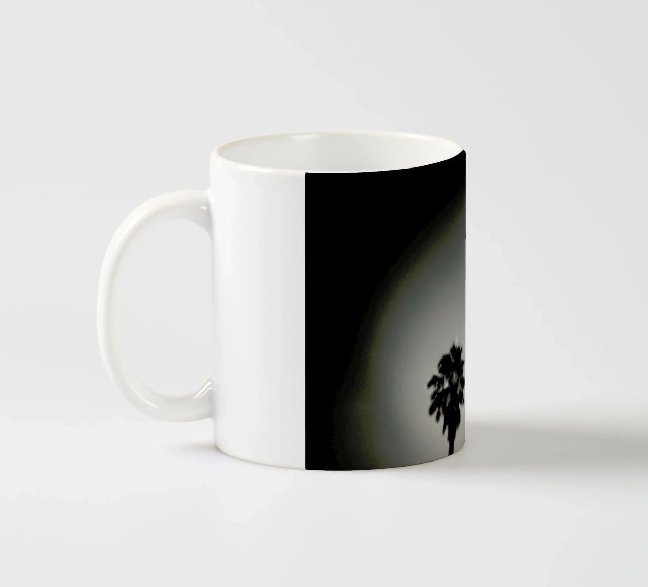 Why are palm trees so damn happy? tazza in ceramica da Tal Paz-Fridman
