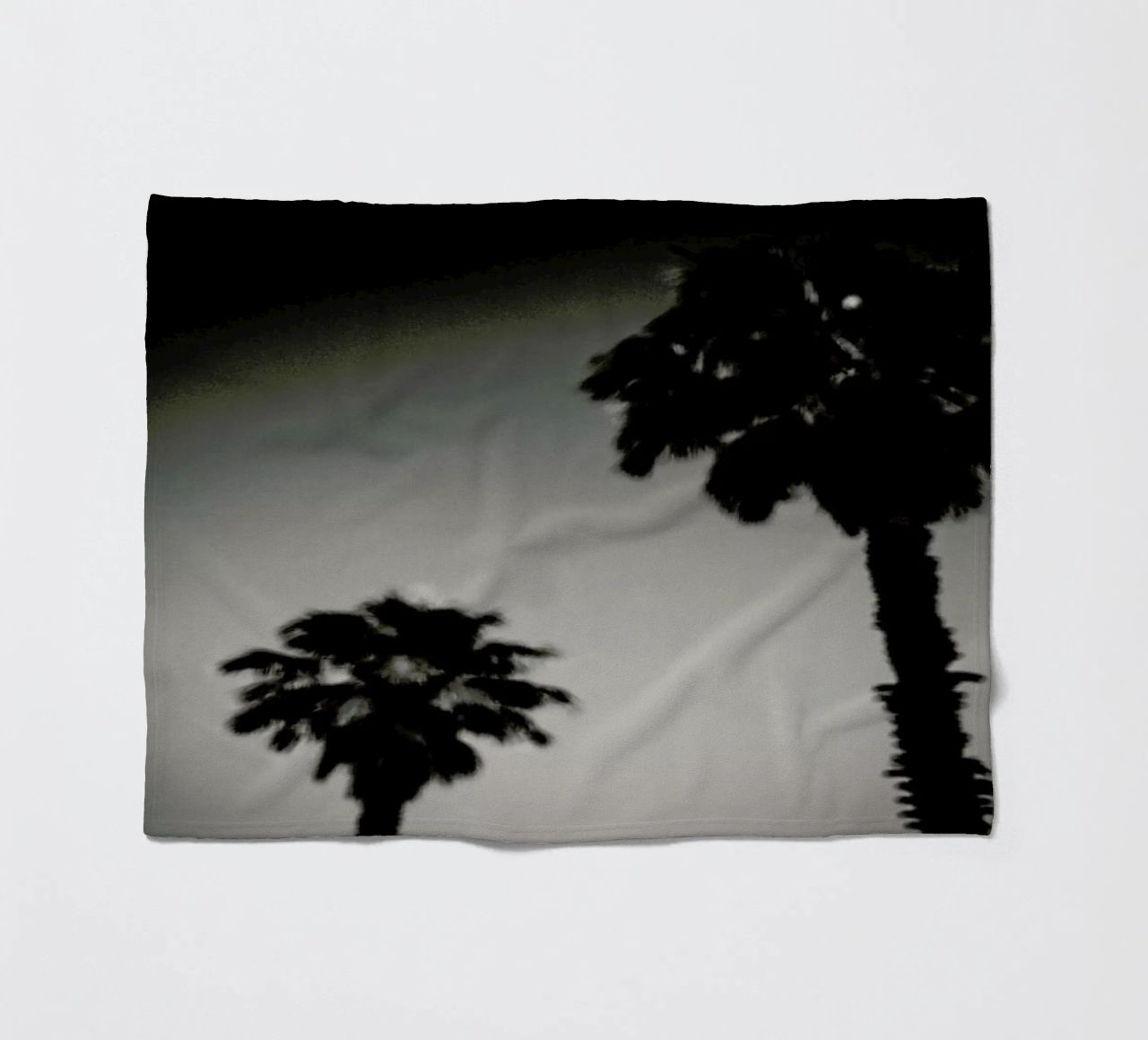 Why are palm trees so damn happy? coperta in pile da Tal Paz-Fridman
