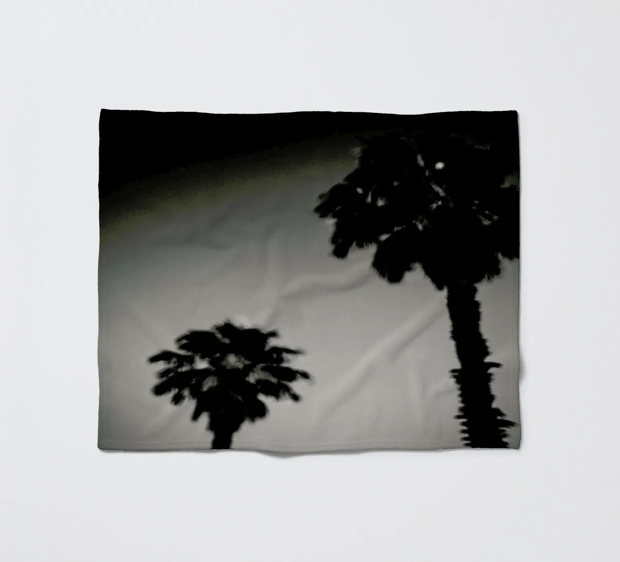 Why are palm trees so damn happy? coperta in pile da Tal Paz-Fridman