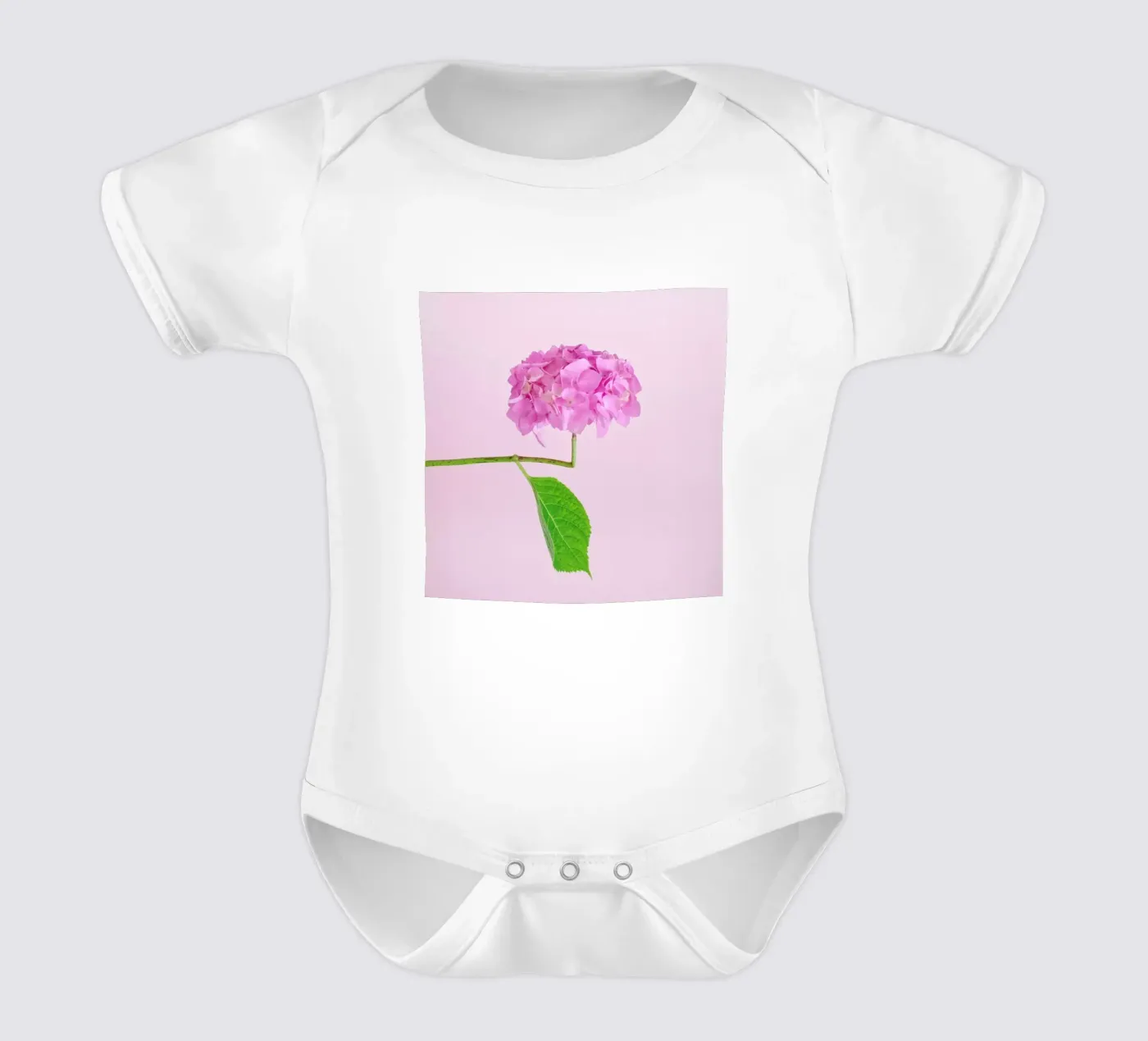 Adaptable short-sleeve baby romper by Juj Winn