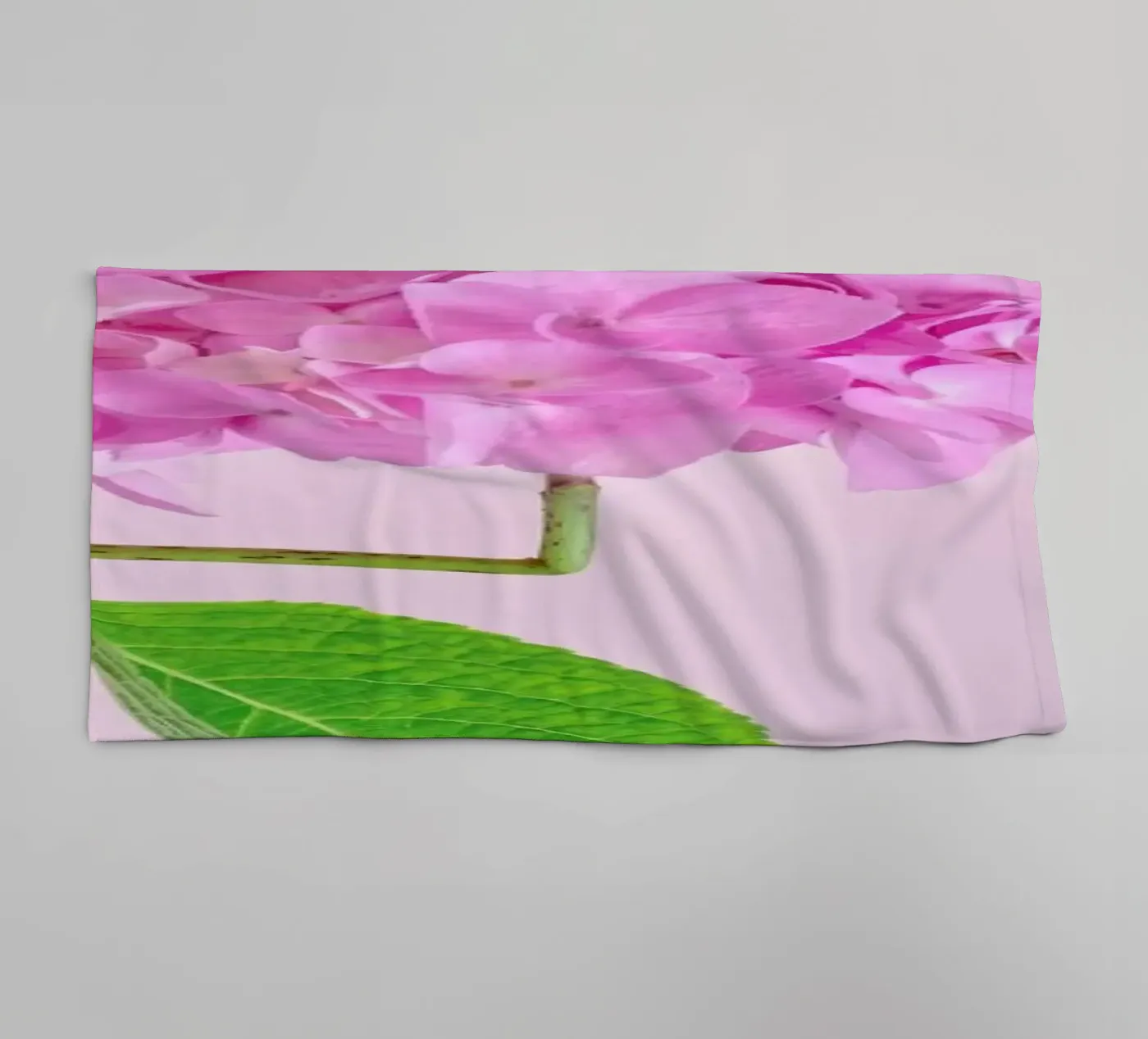 Adaptable towel by Juj Winn