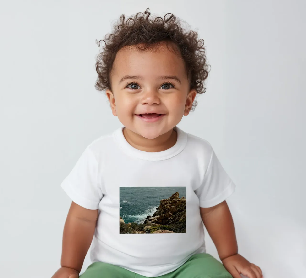 Rugged Coastline Serenity maglietta neonato da FujiPrints