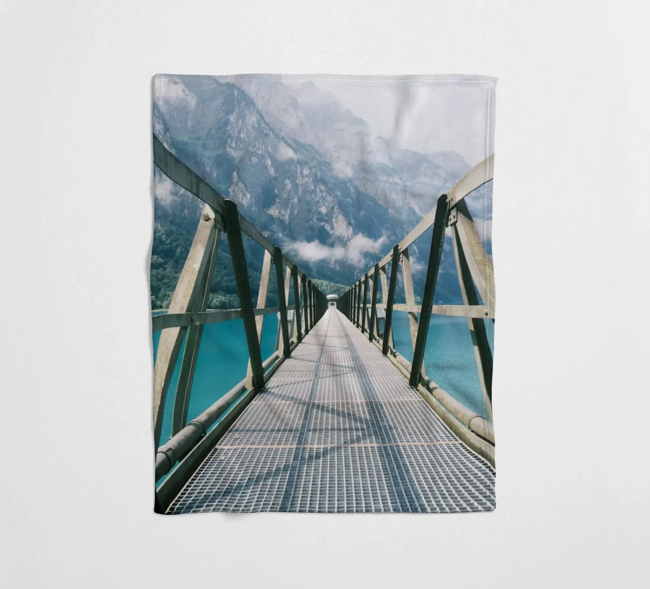 Industrial Bridge Over Tranquil Waters coperta in pile da FujiSwiss