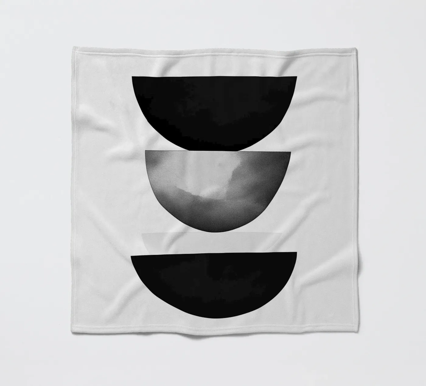 Gemalter Stapel Fleecedecke von Katja Stehle Design