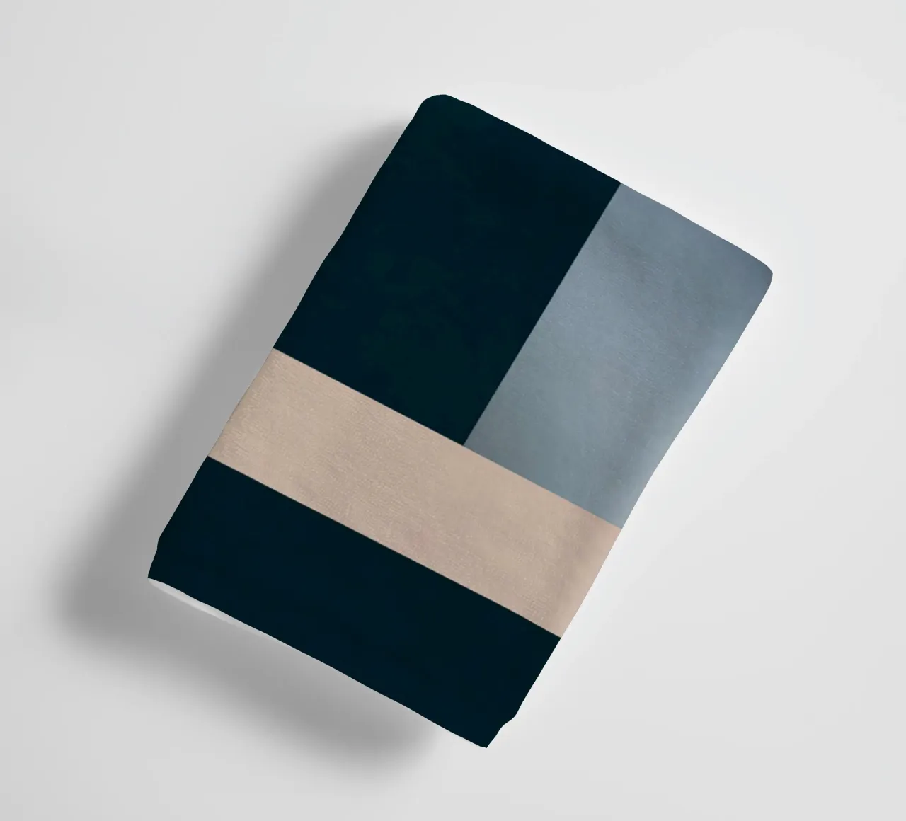 Moderne Abstraktion Mokka-Mousse Handtuch von Gaite