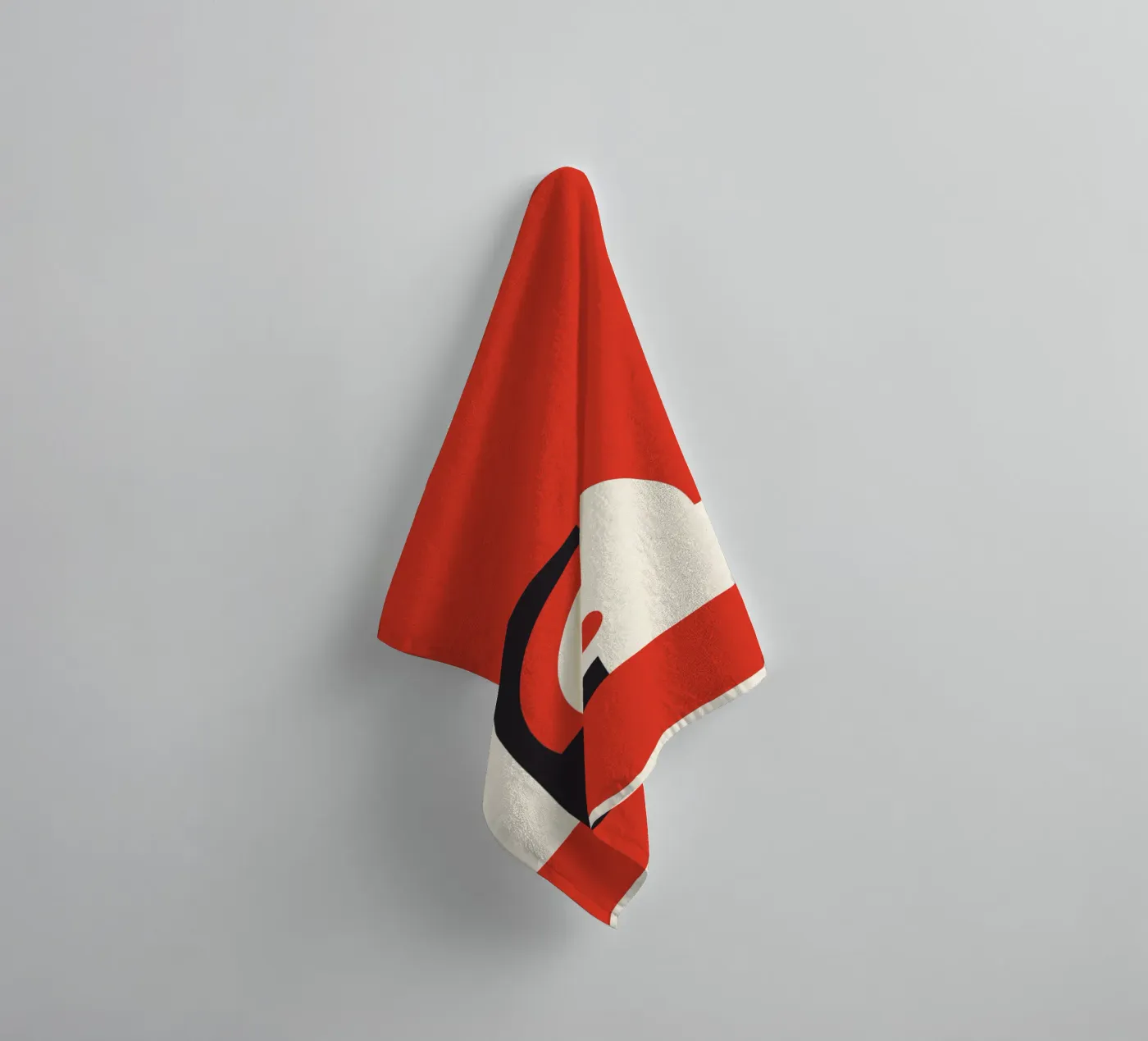 Halfmoon towel by Hey Vincent