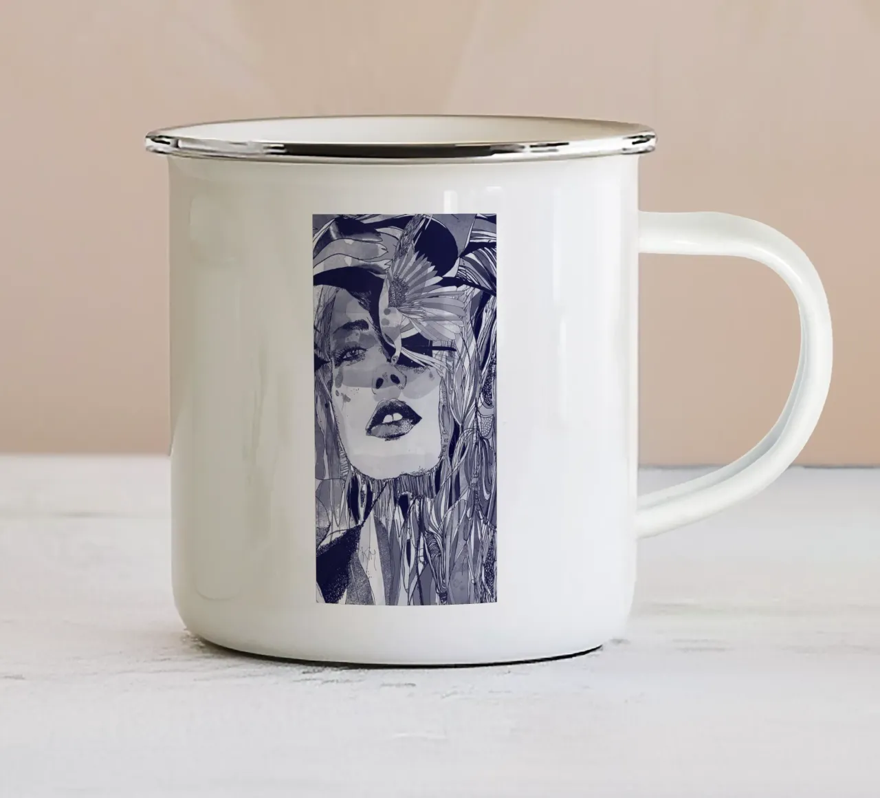 blu tazza in smalto da Giulio Iurissevich