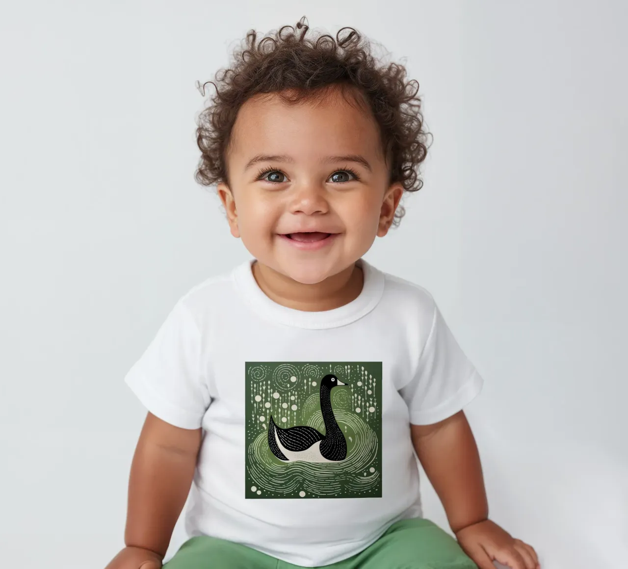 Cygne vert 4 t-shirt pour bébé de Minimal Animal Art