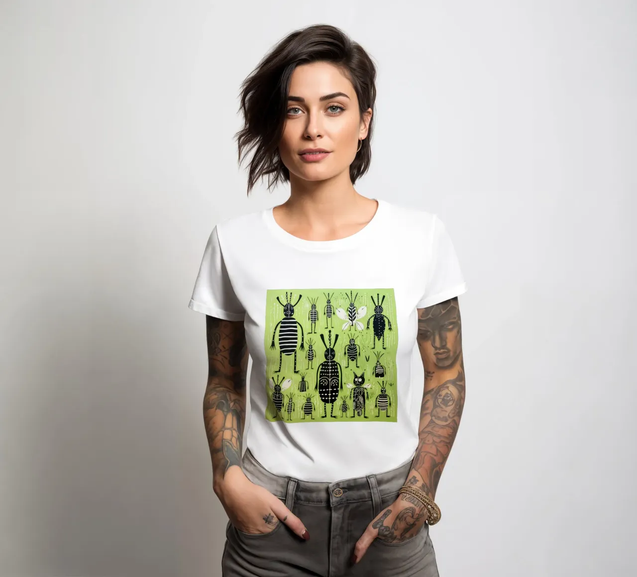 Grüne Termiten 4 Frauen T-Shirt von Minimal Animal Art