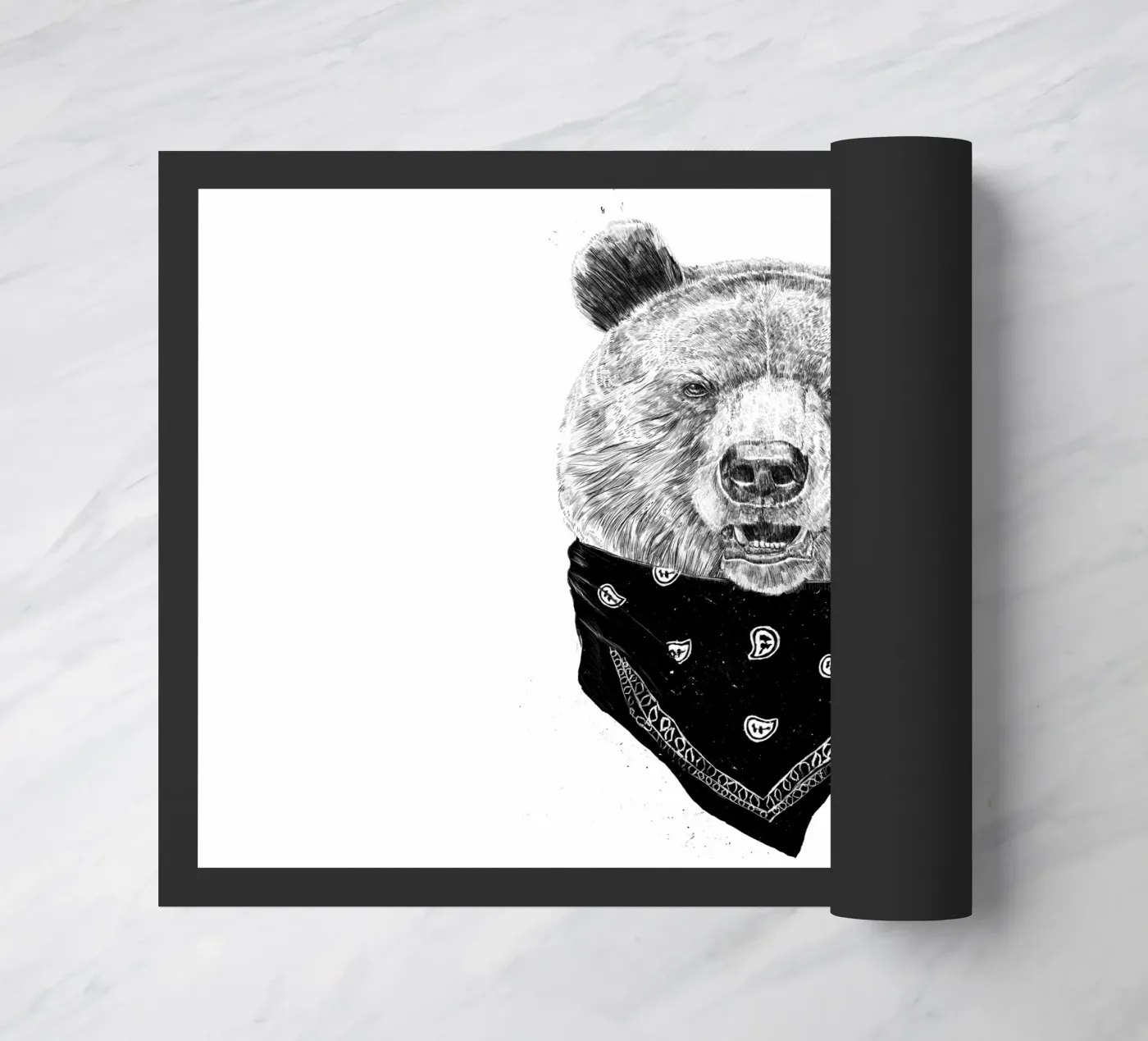 Wild Bear Fußmatte von Balazs Solti