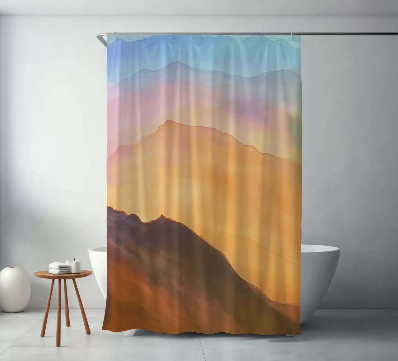 Berge Aquarell Duschvorhang von kaiyaraiya