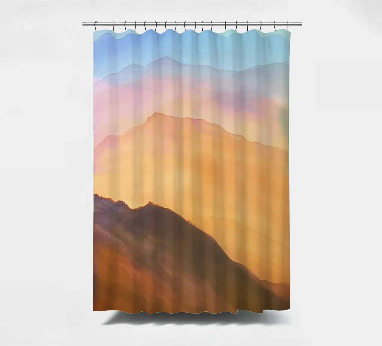 Berge Aquarell Duschvorhang von kaiyaraiya