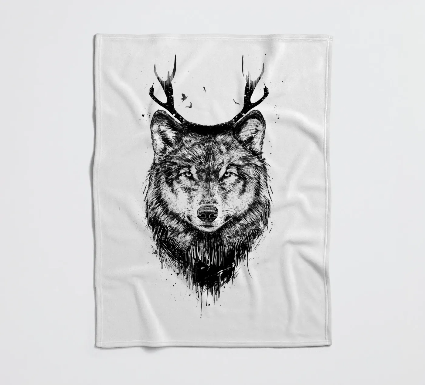 Deer Wolf fleecedeken van Balazs Solti