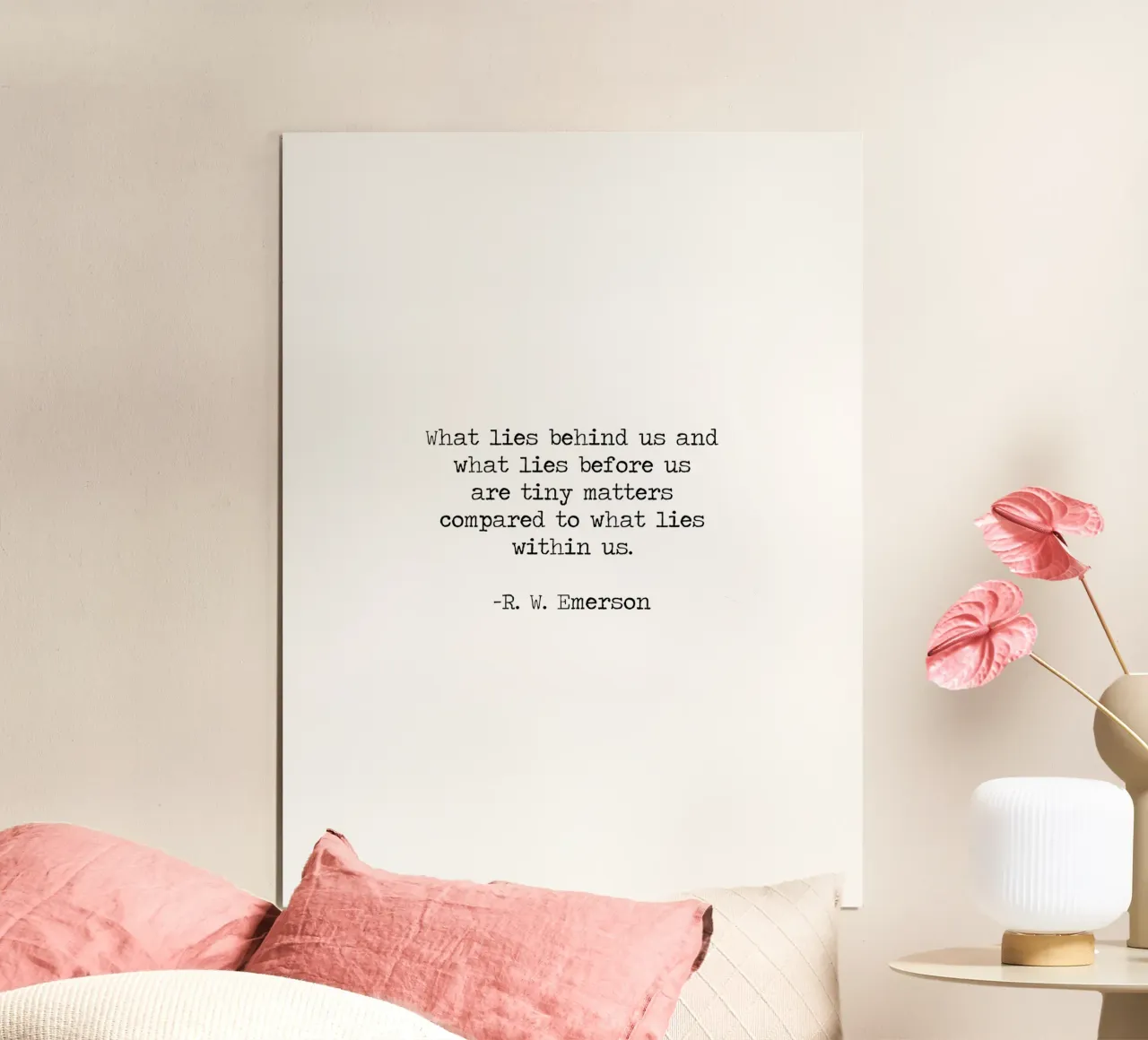 Le piccole cose contano in confronto a quello che c'è dentro di noi - Citazione di Emerson poster con telaio in plastica da Summer Soul Co. - Quotes