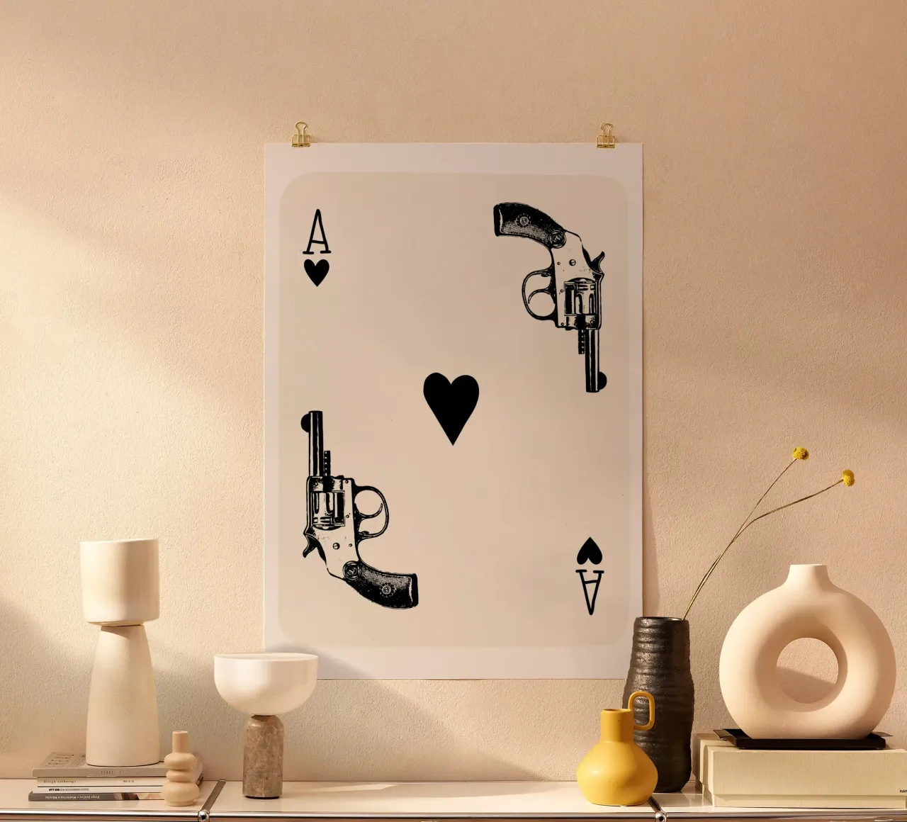 zwarte aas kaart, retro pistool, cowboy kunst poster met aluminium frame van pdigitalprints