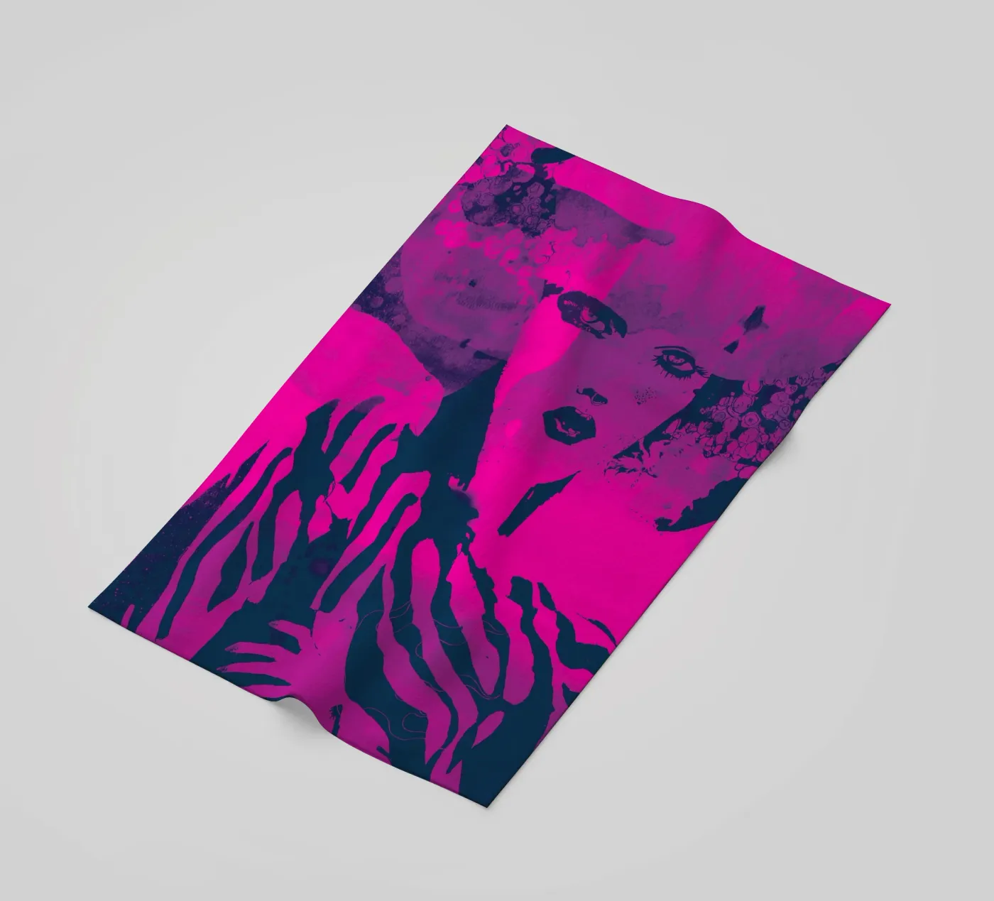 fuchsia strandhanddoek van Giulio Iurissevich