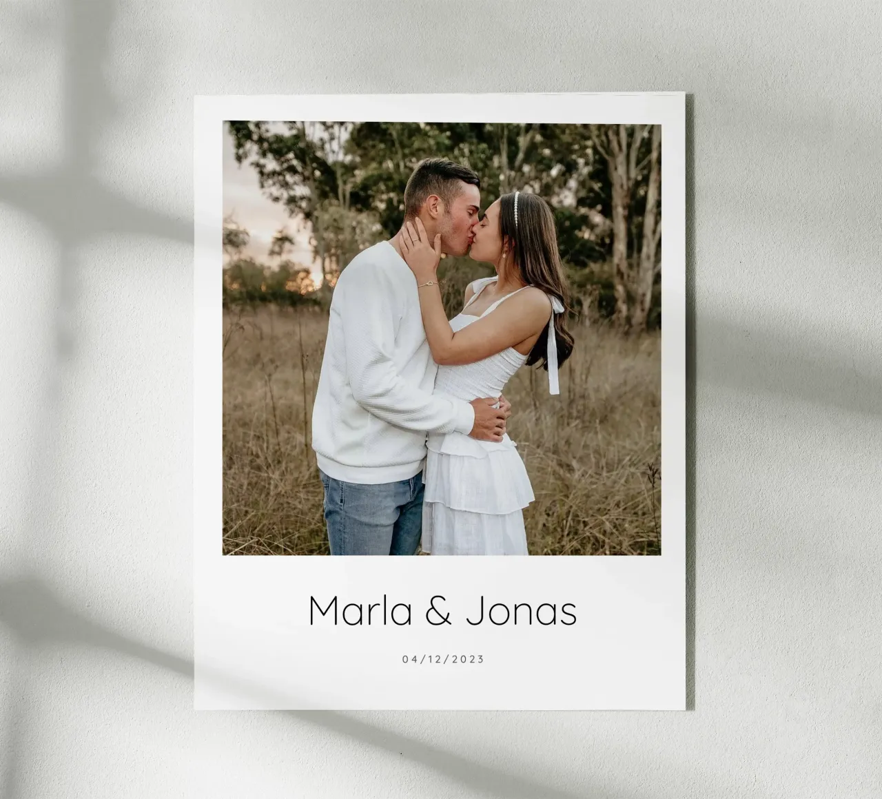 Modello di polaroid plexiglass da Katja Stehle Design