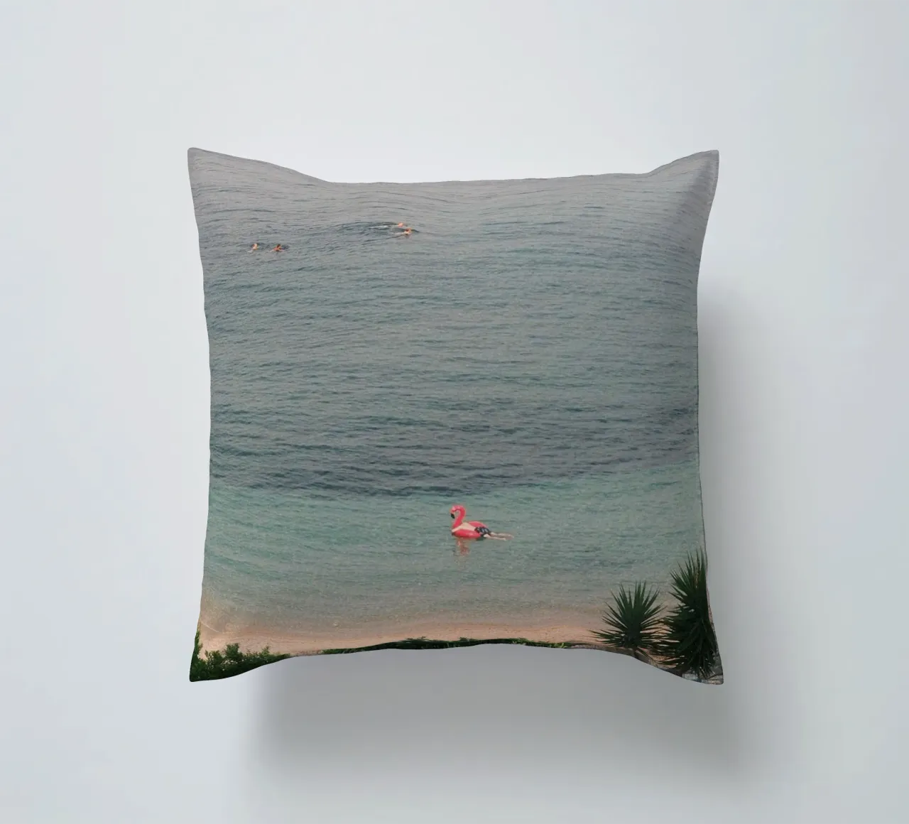 Pink Flamingo Float cuscino da FujiPrints