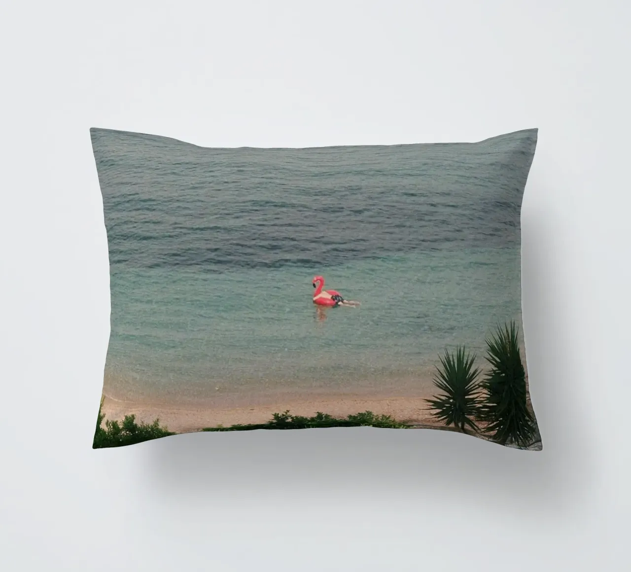 Pink Flamingo Float cuscino da FujiPrints