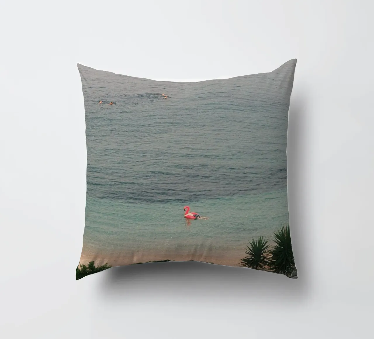 Pink Flamingo Float cuscino da FujiPrints