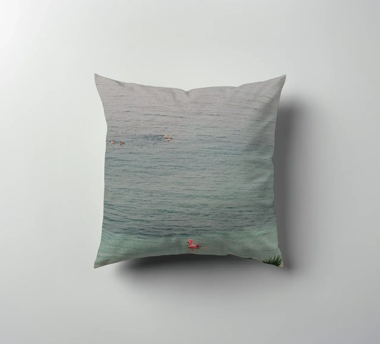 Pink Flamingo Float cuscino da FujiPrints