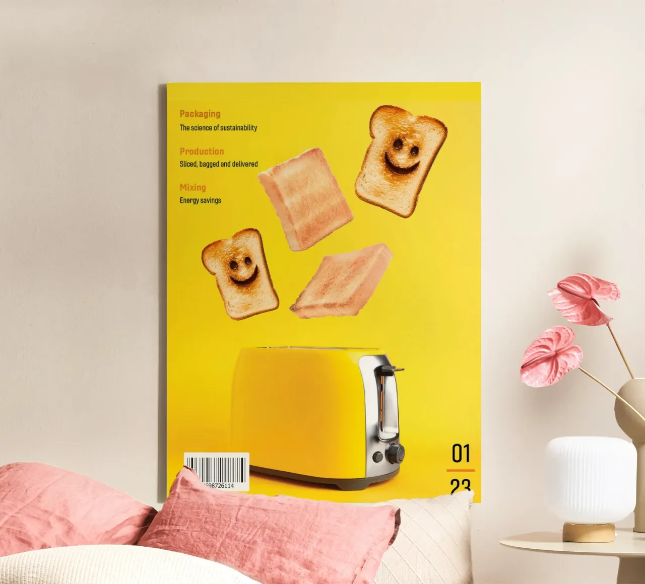 Slices of toasted bread with smiling faces tela da ramosashop