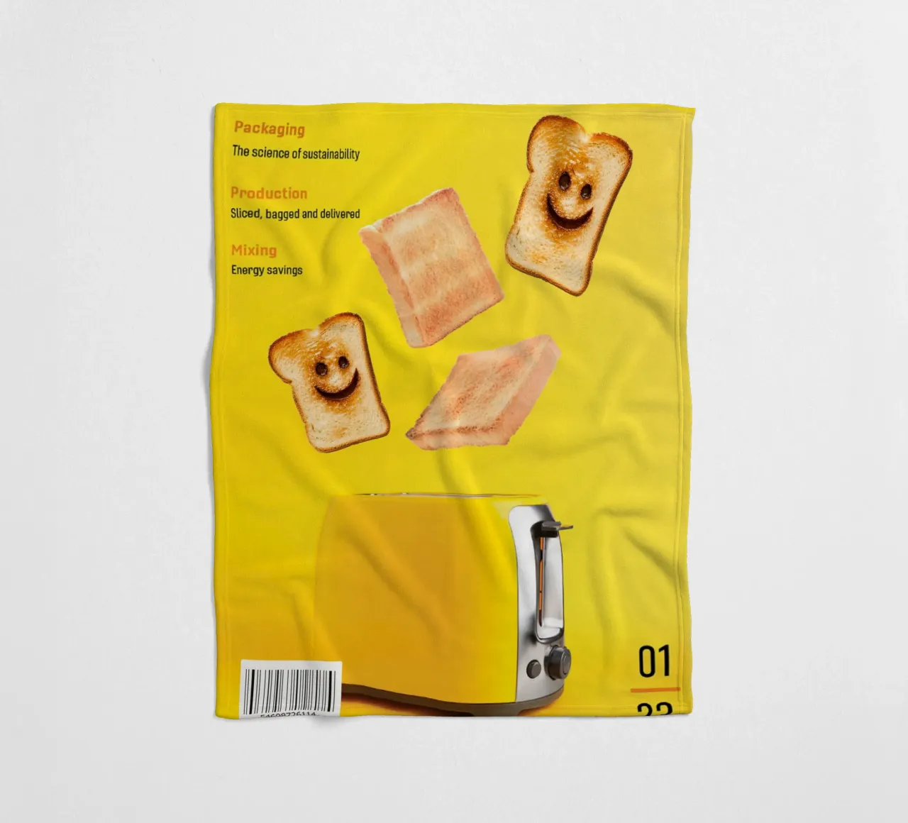 Slices of toasted bread with smiling faces coperta in pile da ramosashop