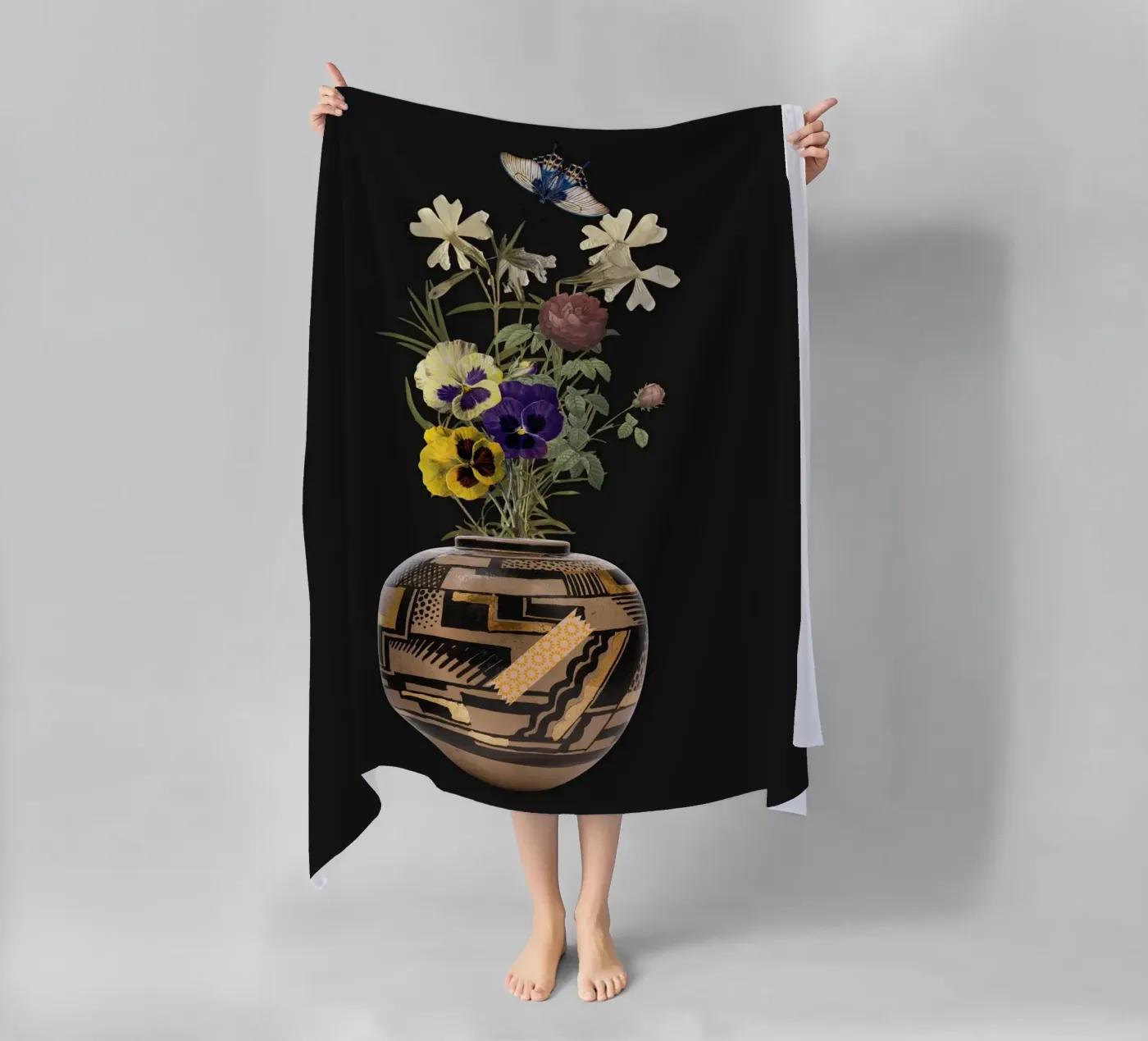 patterned vase strandhanddoek van ramosashop