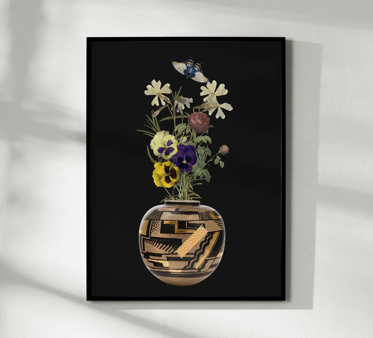 patterned vase poster con telaio in alluminio da ramosashop
