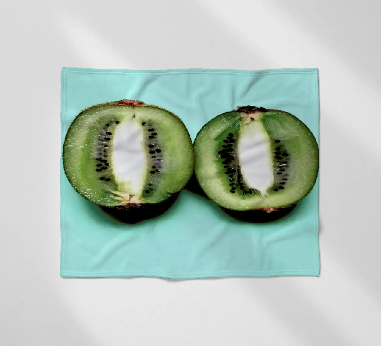 Tropic Thunder Fleecedecke von Ballack Art House