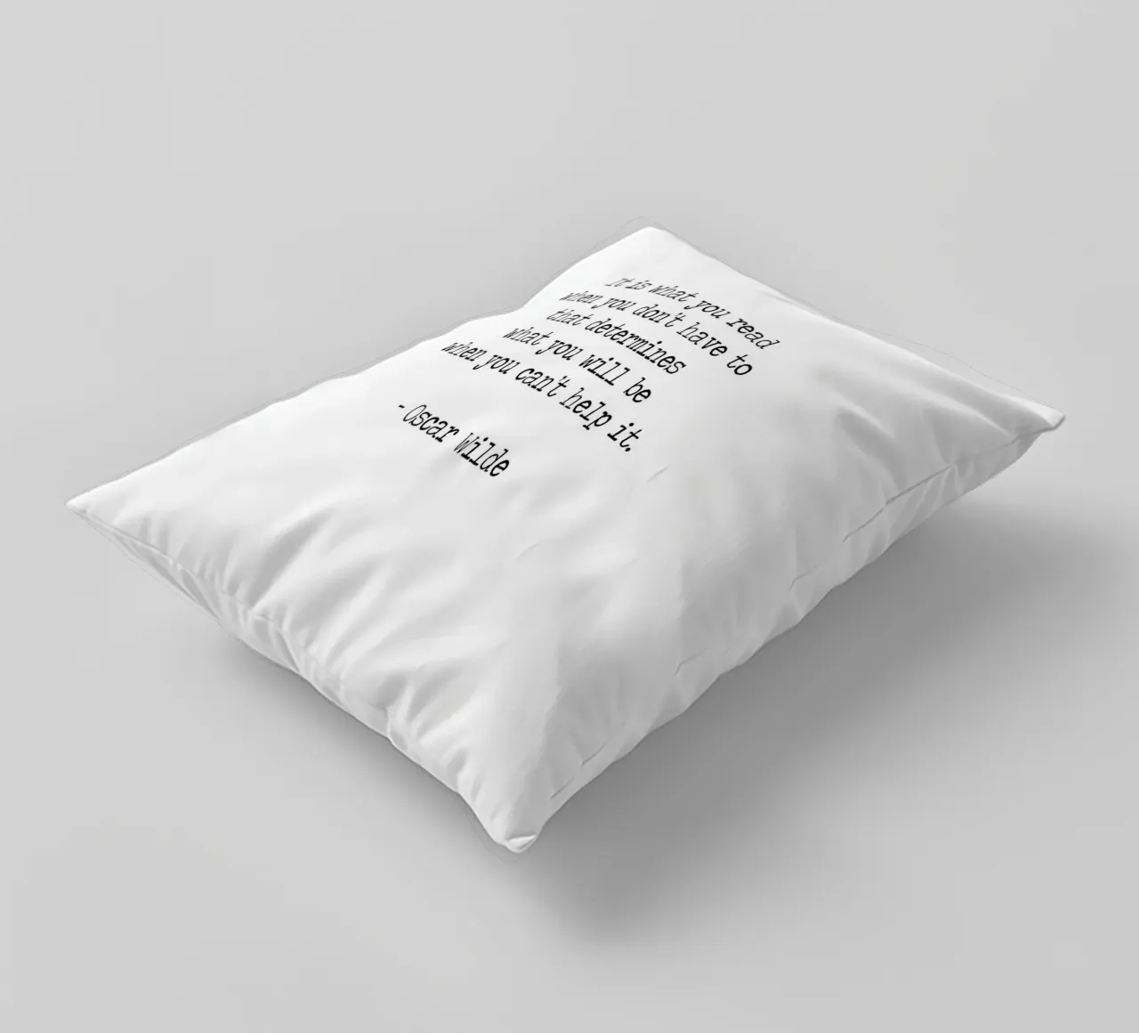 What you read defines you - Oscar Wilde Reading Book Quote cuscino da Summer Soul Co. - Quotes