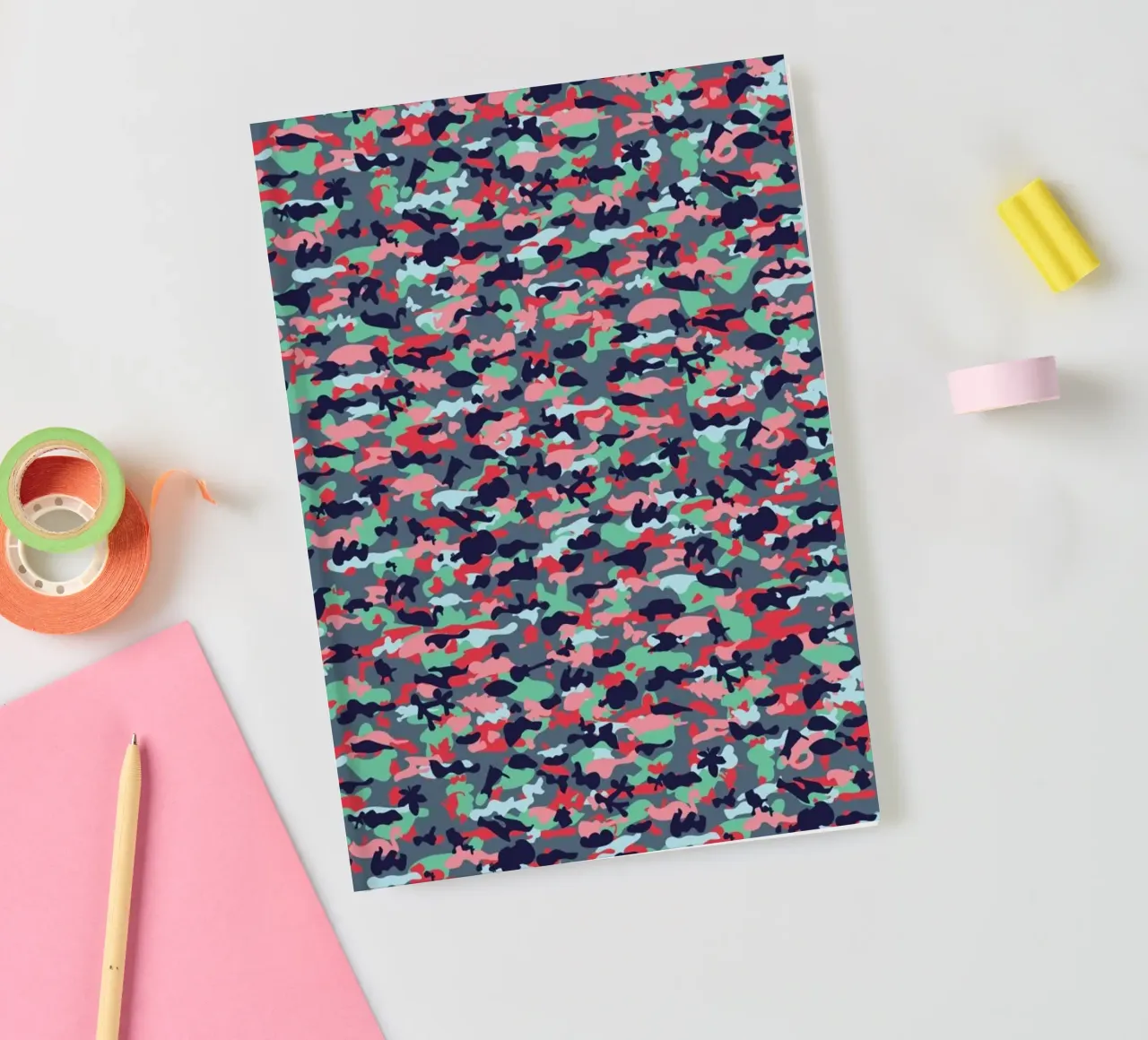 UN/HIDE - Camo Rmady notebook by Arthelps gGmbH