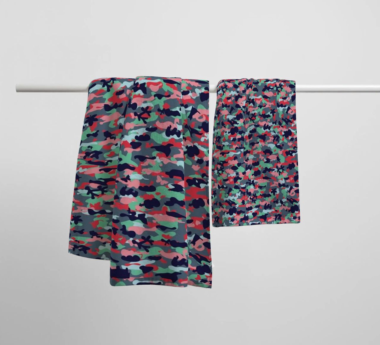 UN/HIDE - Camo Rmady asciugamano da bagno da Arthelps gGmbH