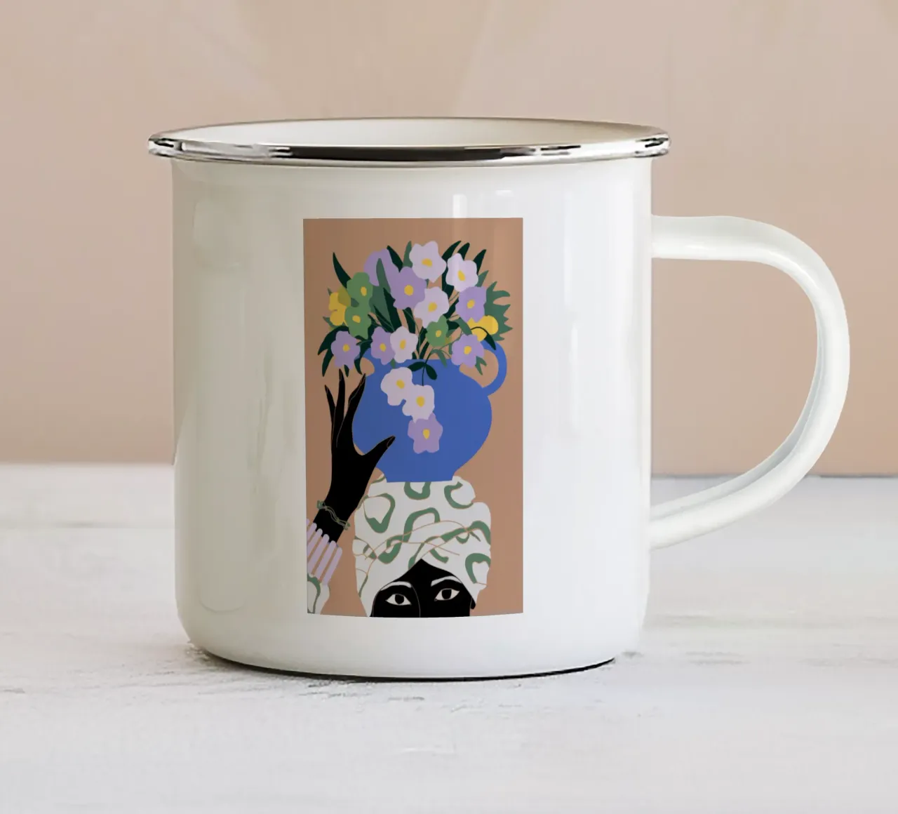 Corona floreale tazza in smalto da Artie Shifa