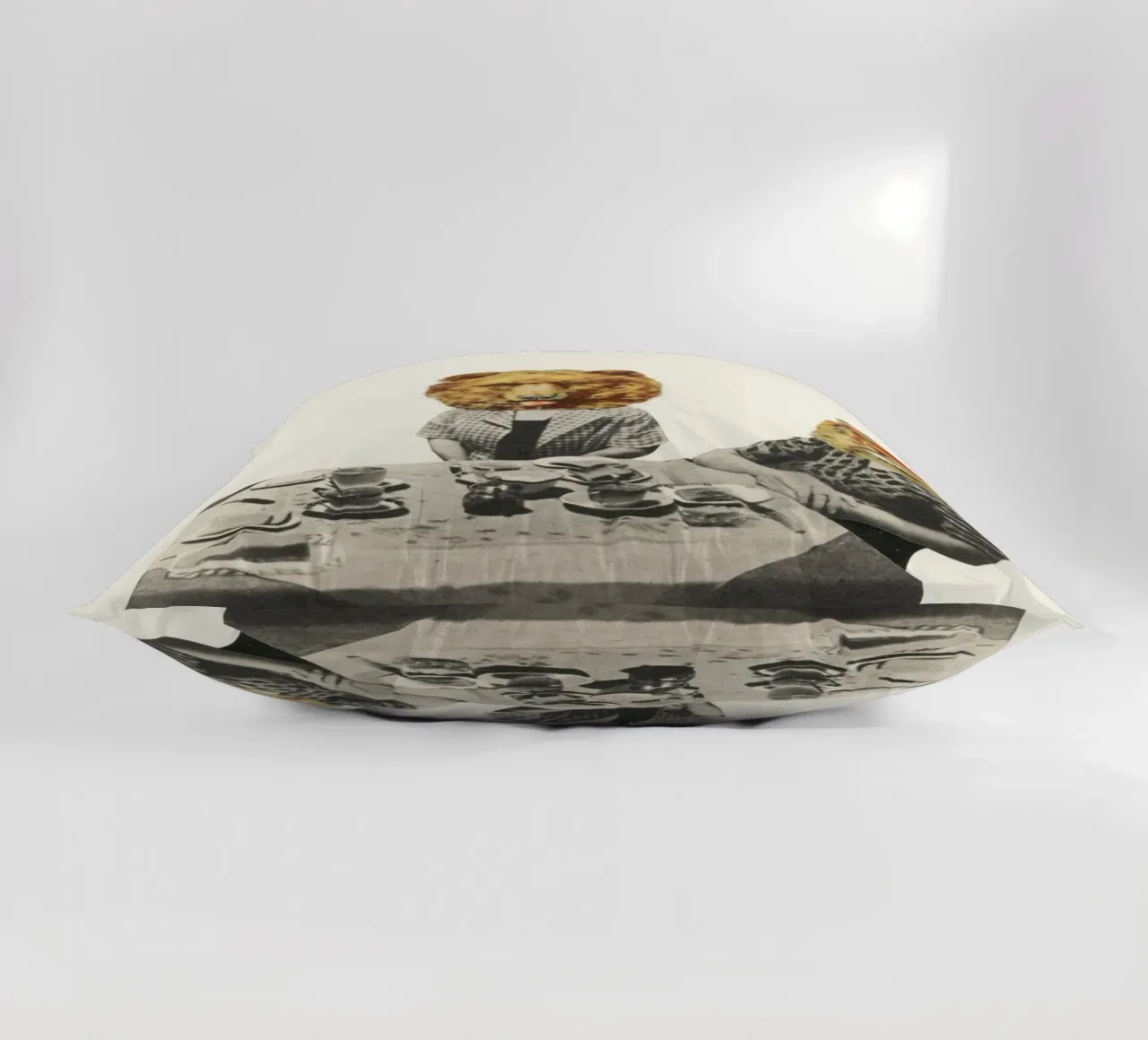 Tea Party cuscino da Cassia Beck Collage
