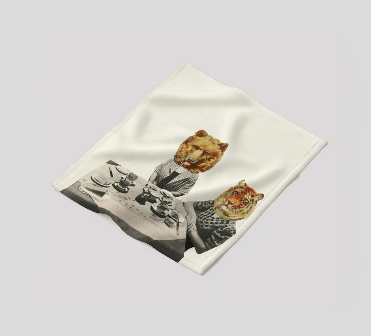 Tea Party coperta in pile da Cassia Beck Collage