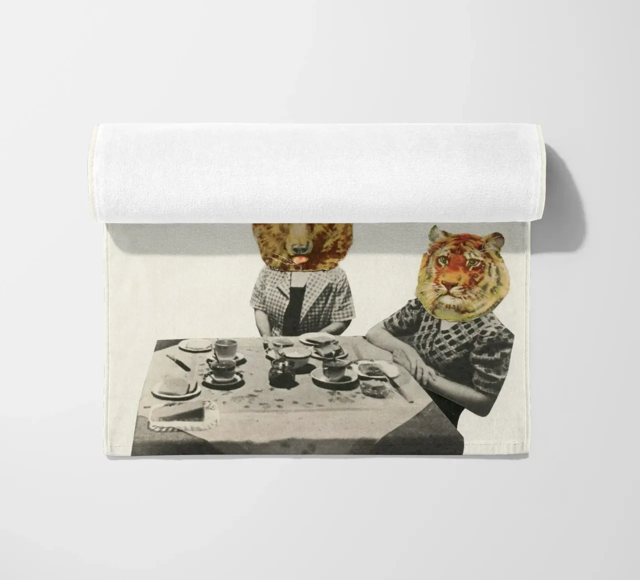 Tea Party telo mare da Cassia Beck Collage