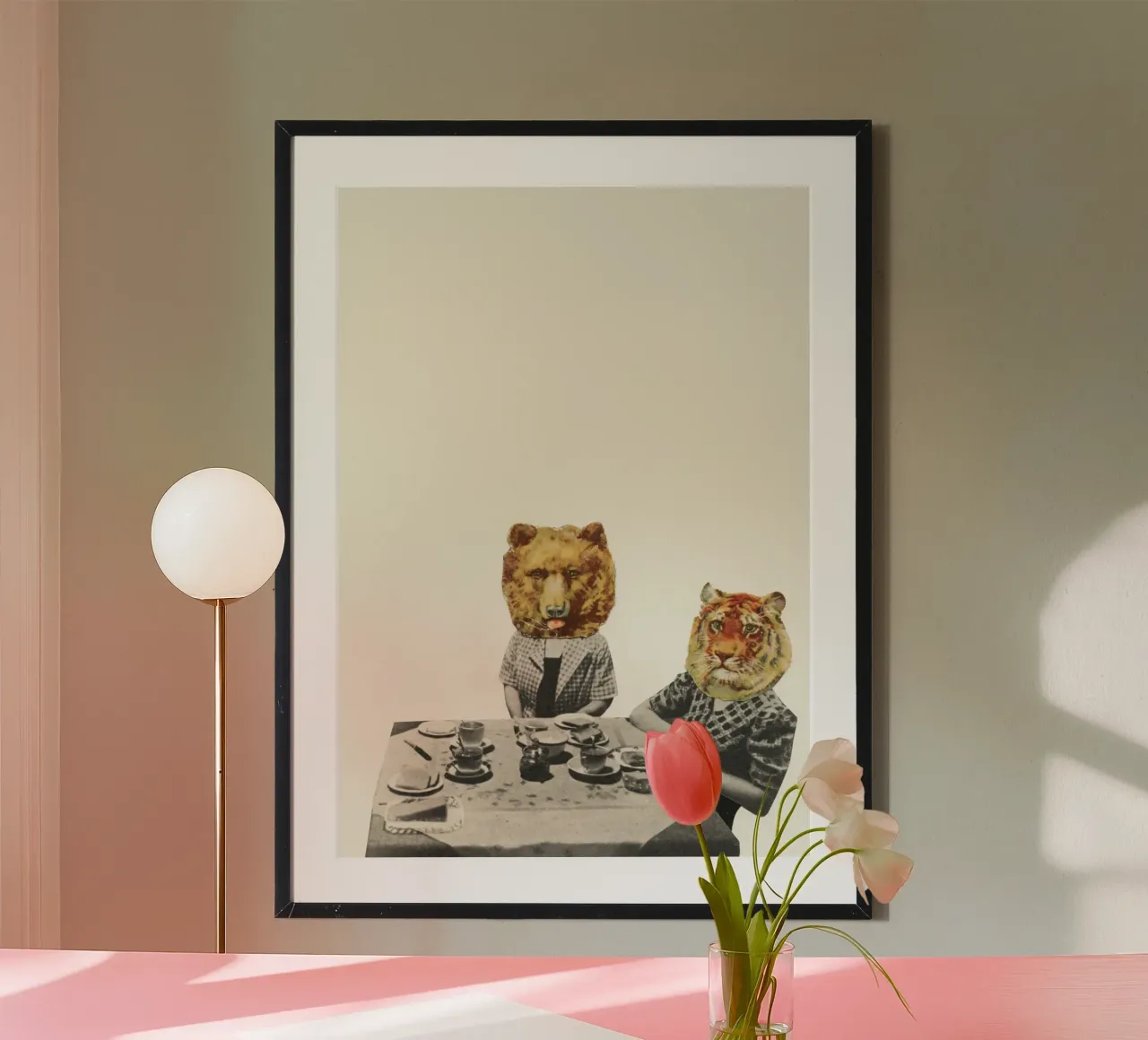 Tea Party poster con telaio in legno da Cassia Beck Collage