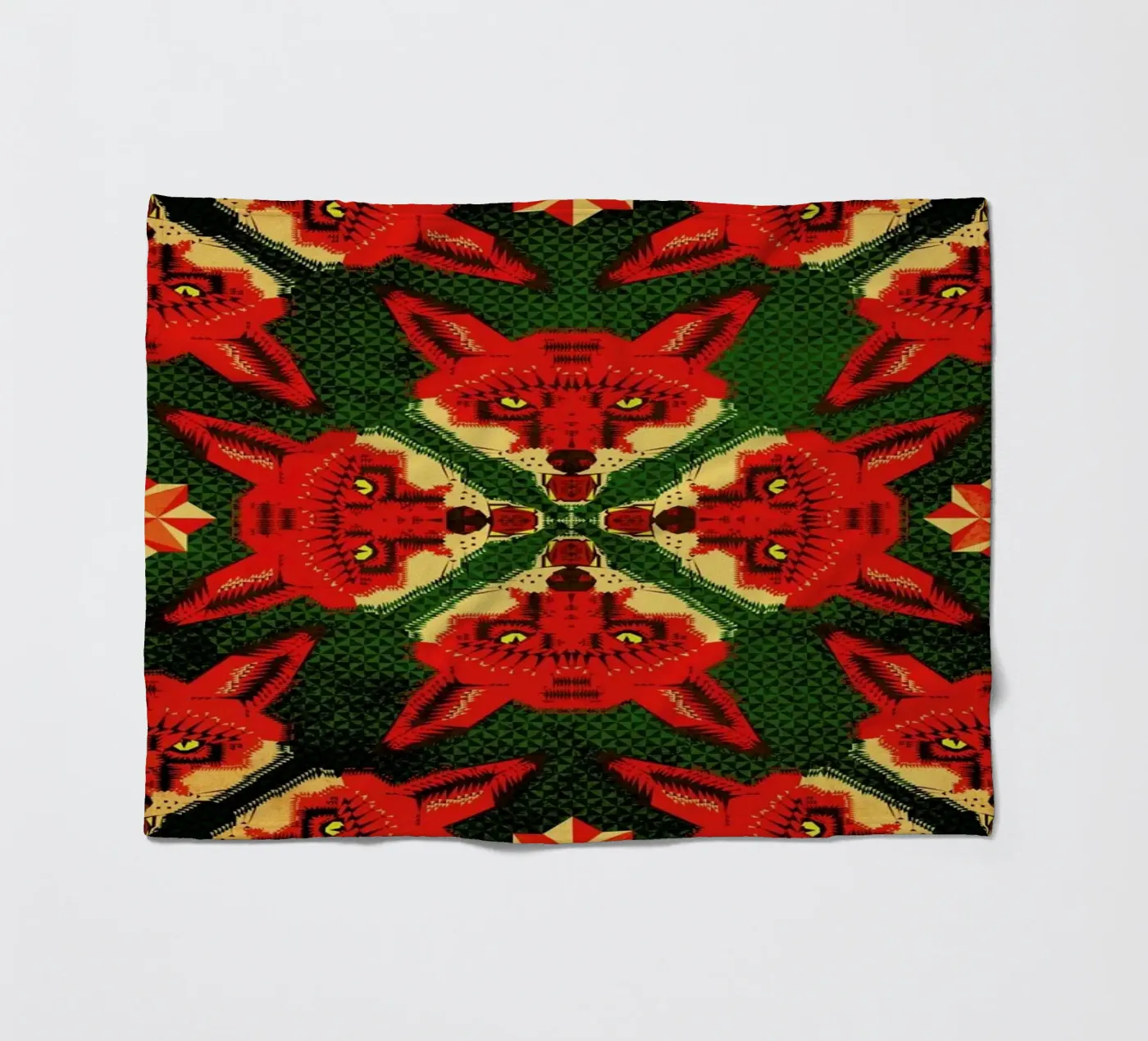 Geometric Fox Pattern Fleecedecke von Chobopop